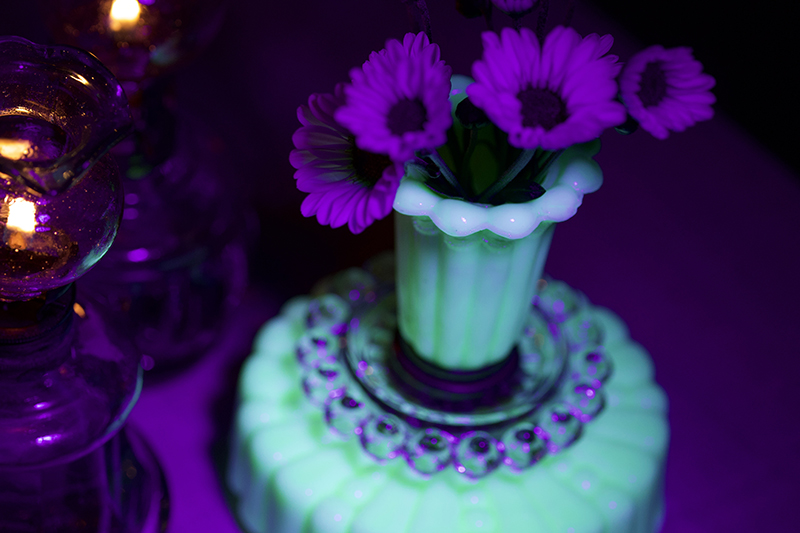 ウランガラスのキャンドル立て