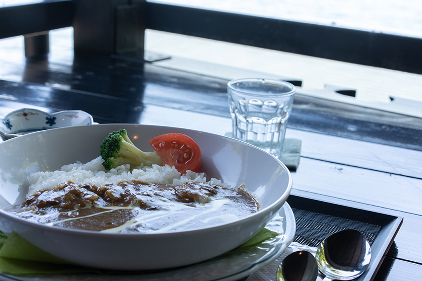 滋賀 古道具海津カfr カレー